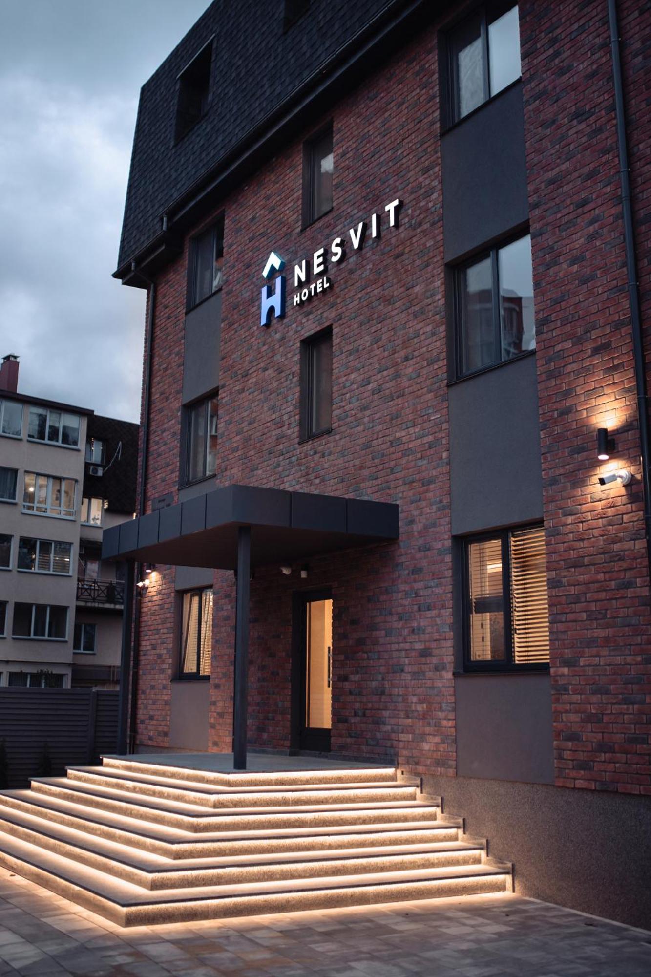 Nesvit Hotel Kiev Ngoại thất bức ảnh